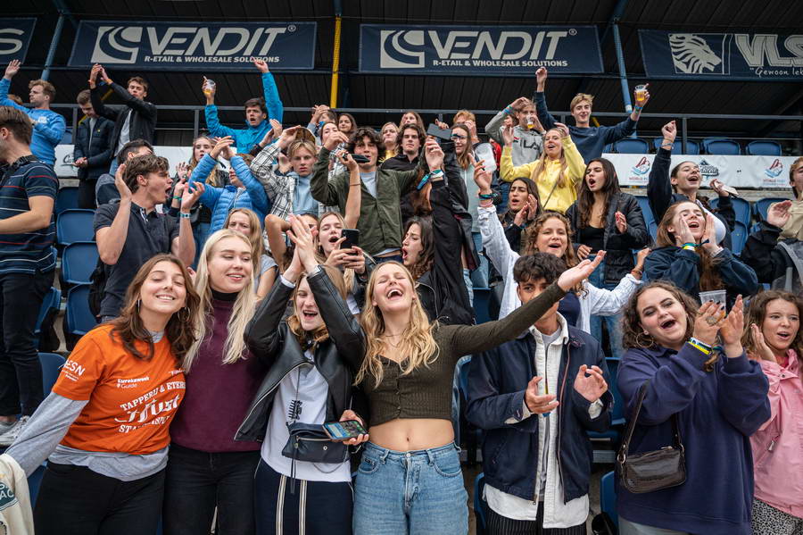 Eurekaweek, sport en spel en Night of the Songs