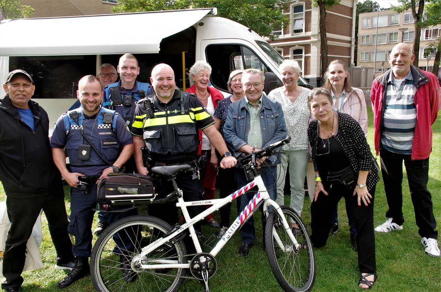 Blowen, poepen en lachgas