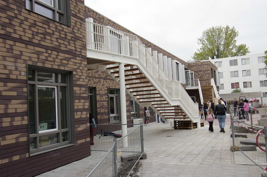 Eerste schooldag in nieuwe Arentschool