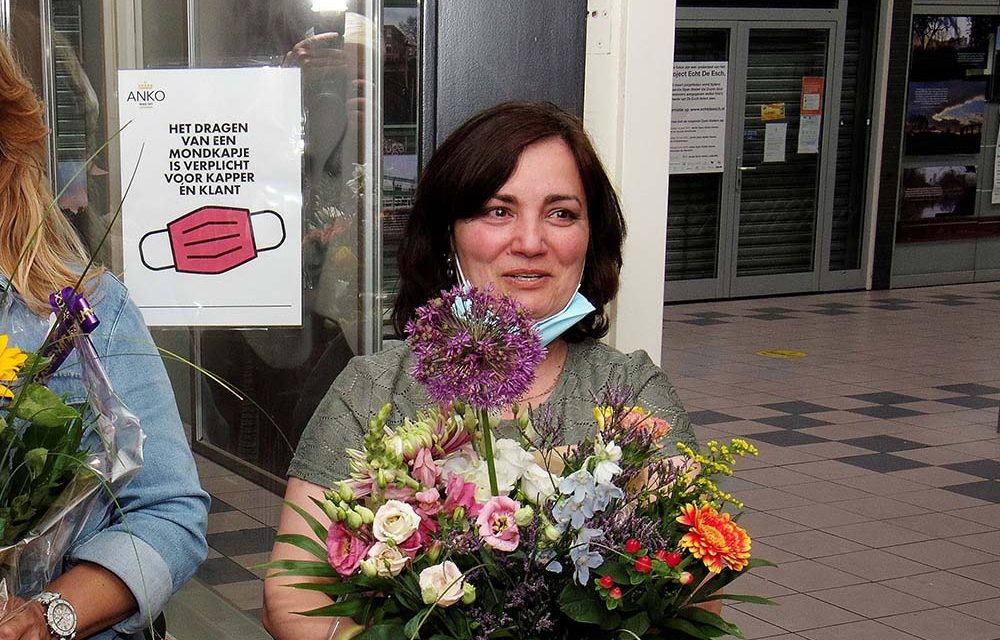 Kapster Marina terug van weggeweest