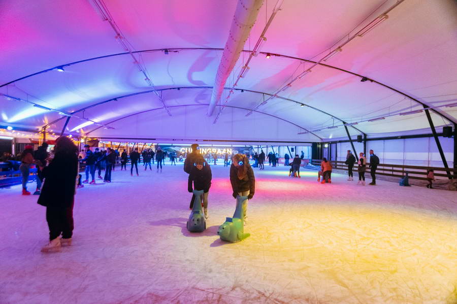 Schaatsbaan Rotterdam mag onder voorwaarden tóch open blijven: ‘Dat is fantastisch nieuws’