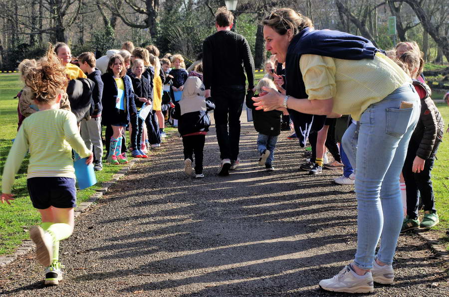 Sponsorloop voor Oekraïne Montessorischool Kralingen