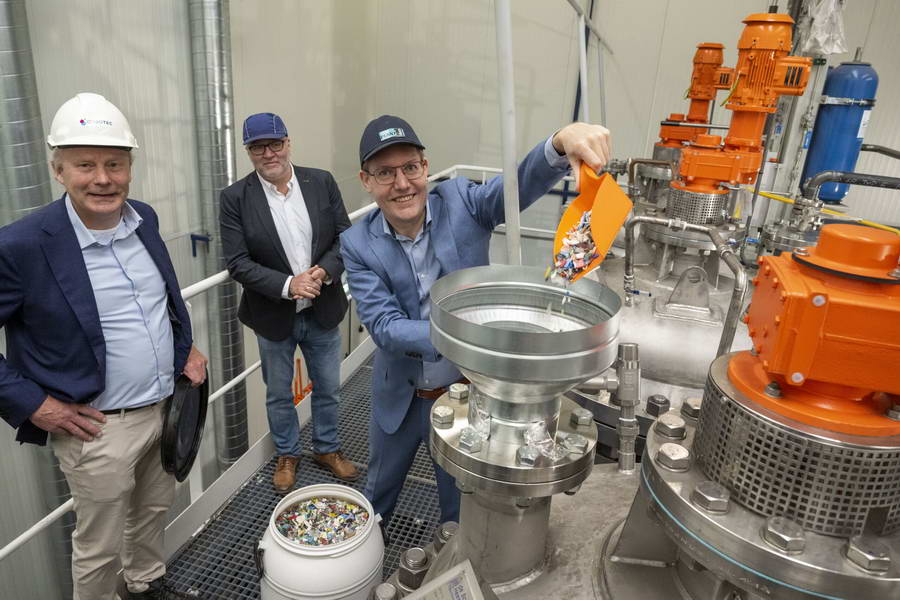Nieuwe doorbraak in plasticrecycling met steun van Rotterdams Energie Transitie Budget en EU REACT