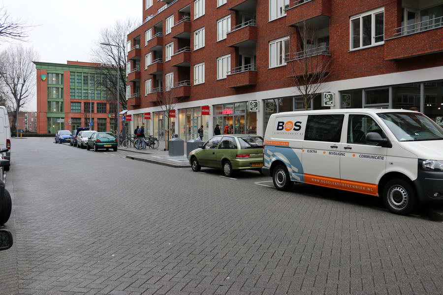 Overval op supermarkt in de Lusthofstraat