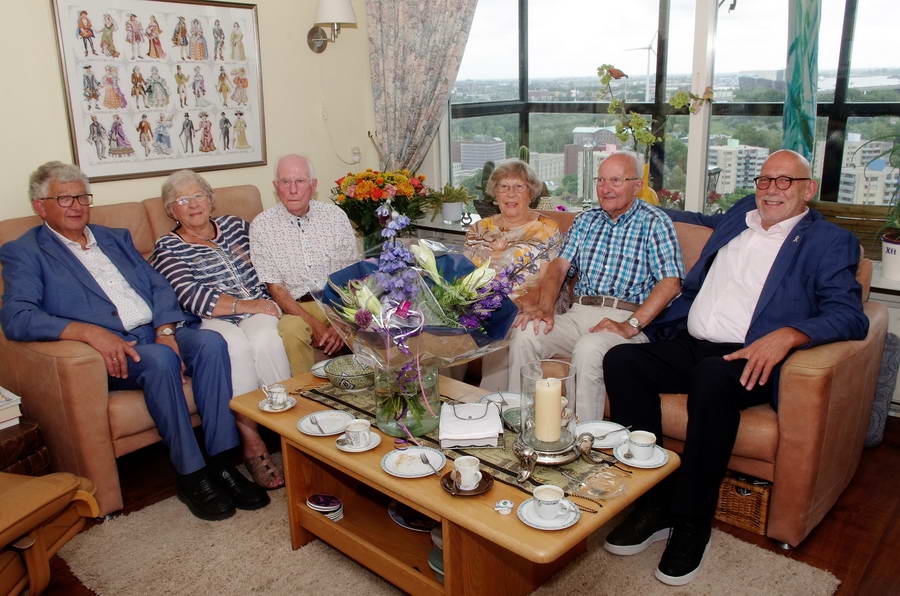 Twee broers trouwden met twee zussen, 65 jaar geleden