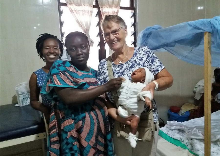 Kralingse Marian Remmerswaal weer in Ghana