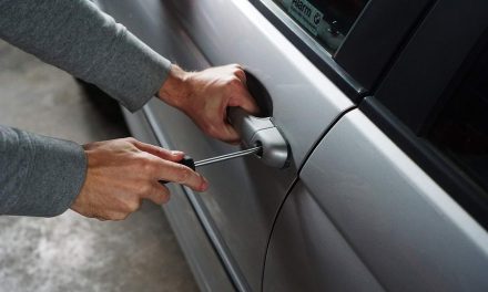 Een op de tien auto-inbraken is in Rotterdam