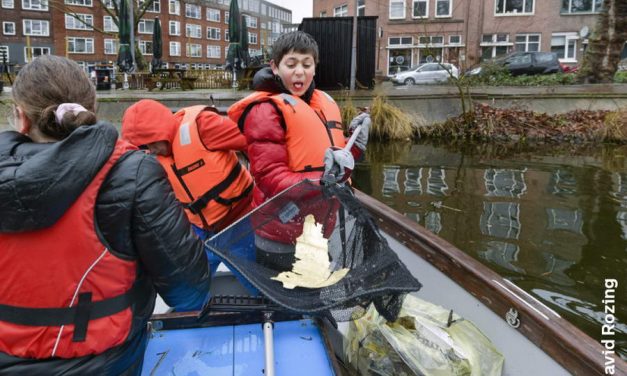 Van bokshandschoenen tot een stapel dvd’s