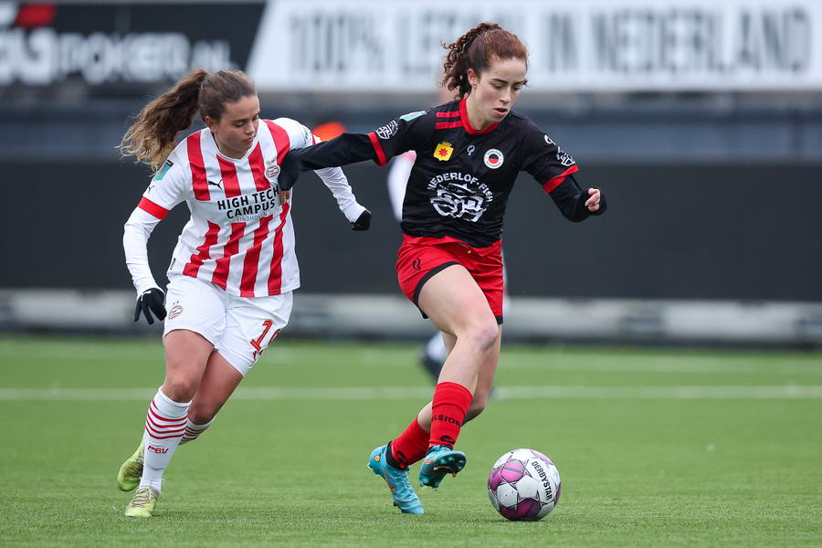 Excelsior Vrouwen vrijdag in het stadion tegen Ajax
