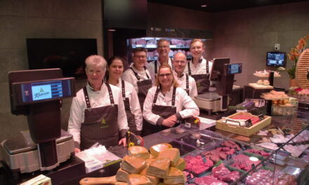 Scharrelslagerij Kieboom weer open na verbouwing