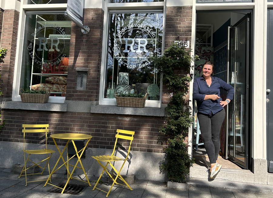 High-end stofferen van uw huis? RoomRevolution!