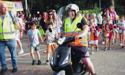 Vorig jaar niet, dit jaar wel, Avondvierdaagse Crooswijk