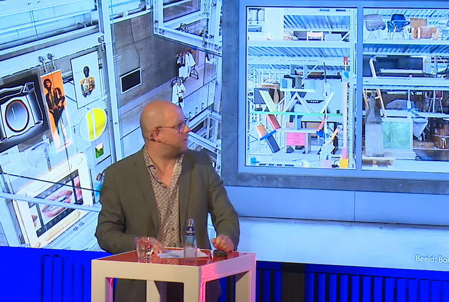 Cultuursocioloog Dorus Hoebink geeft ode aan Depot Boijmans Van Beuningen in Studio Erasmus