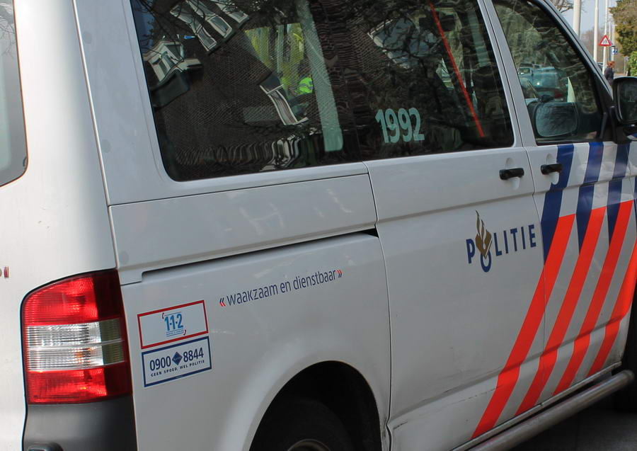 Meisjes aangehouden voor geweld in metro Kralingse Zoom