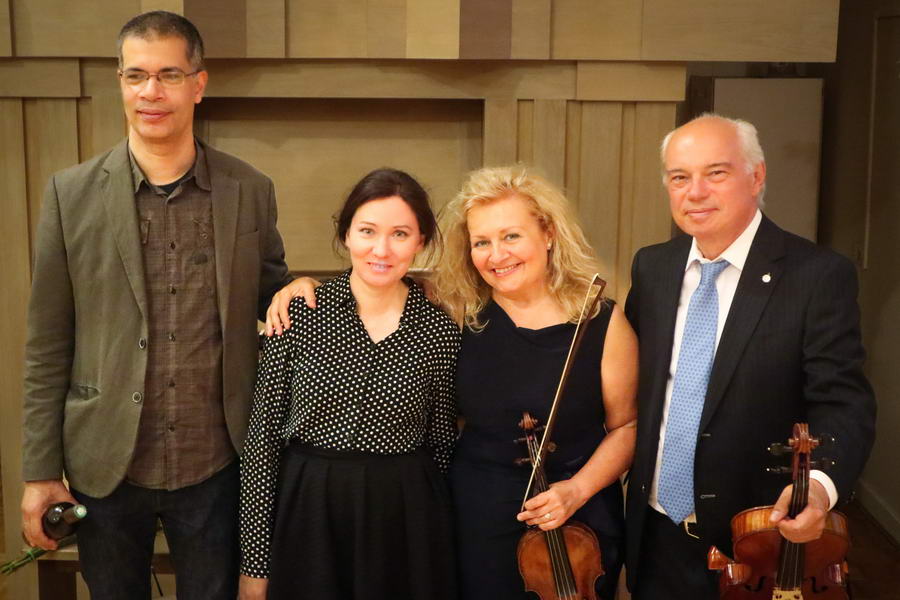 Bevrijdingsconcert Gruppman Ensemble in het Libanon Lyceum