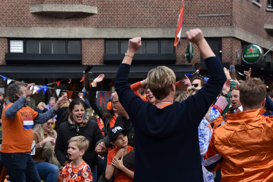 Vier Koningsdag in Crooswijk!