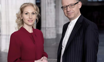 Internationaal duo Peter van de Velde en Anastasiia Staroselska zingt voor vrede