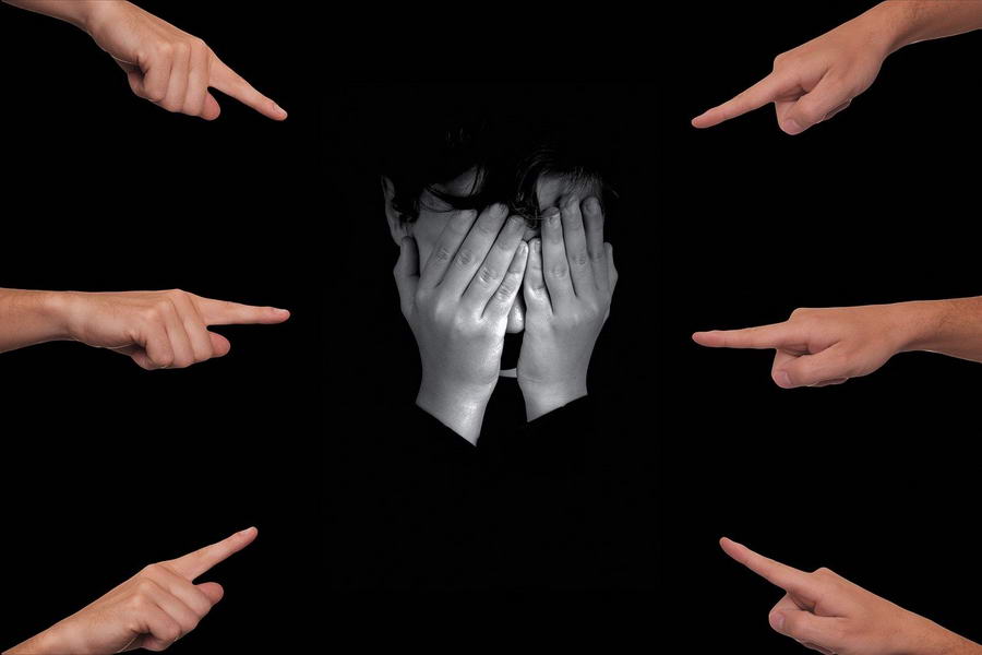 Onwijze Moeders Crooswijk bespreken pestgedrag