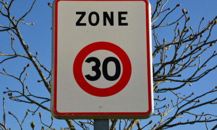 115 onveilige Rotterdamse straten naar 30 km/u