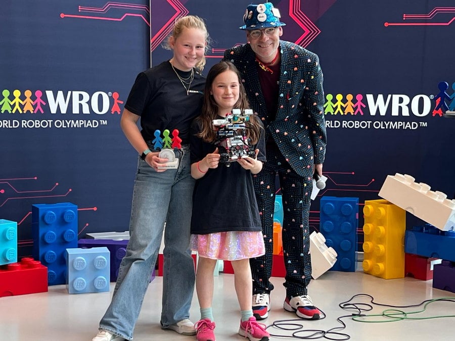 Leerlingen van het Libanon Lyceum door naar  Open Europese kampioenschappen Wold Robot Olympiad in Italië