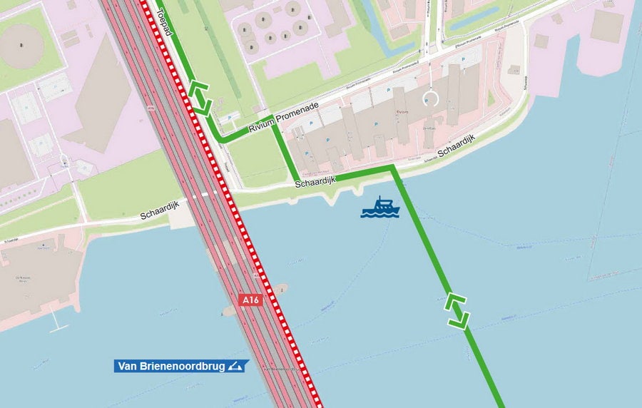 Met pont naar overkant tijdens onderhoud fietspad  Van Brienenoordbrug (A16)