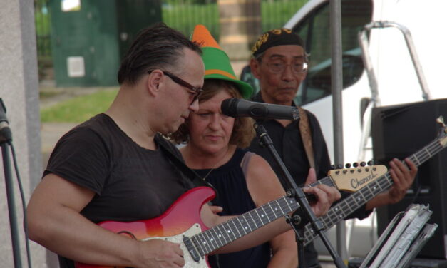 Zomermarkt in De Esch