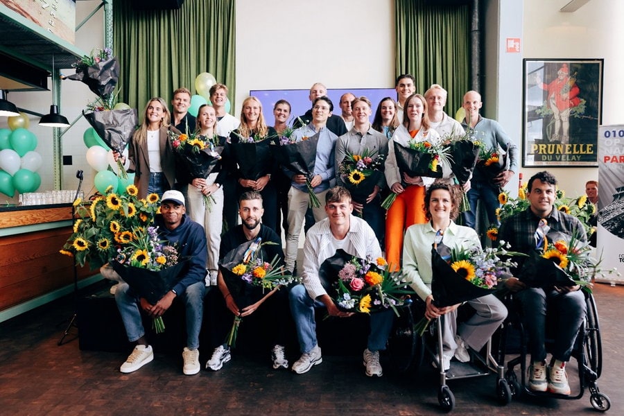 Rotterdam huldigt olympische en paralympische sporters tijdens welcome home party
