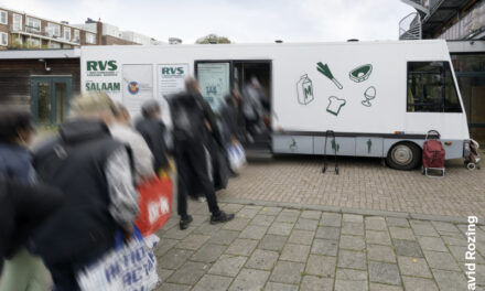 Wethouder te gast bij Rotterdamse Voedsel Service