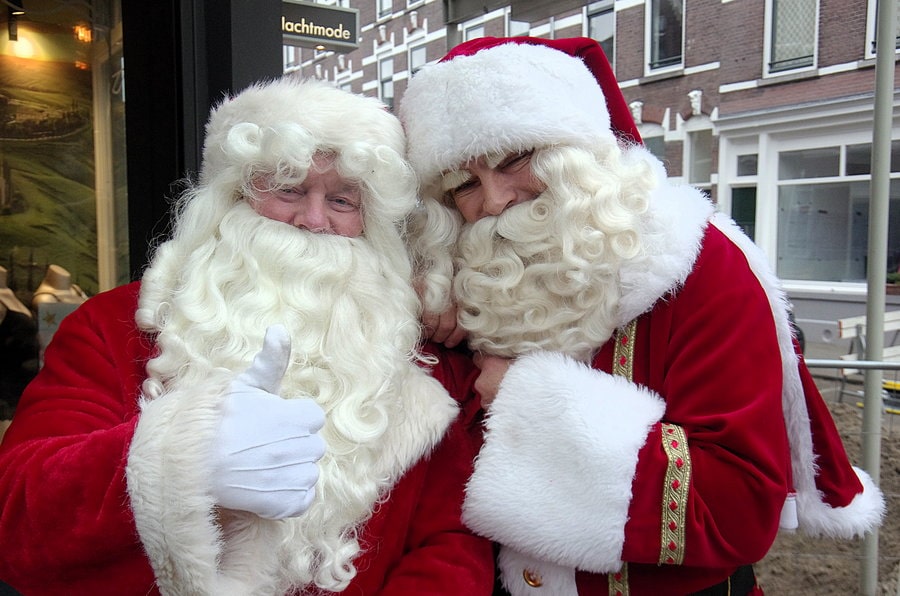 Kerstmannen in de Lusthofstraat
