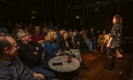 Rotterdam heeft er een cabaretpodium bij