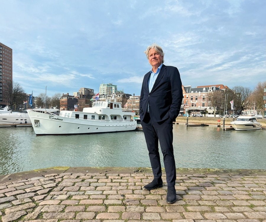 De Rotterdamse ondernemer André Eleveld is zich bewust van de harde realiteit: “Je merkt het pas als het bijna te laat is”