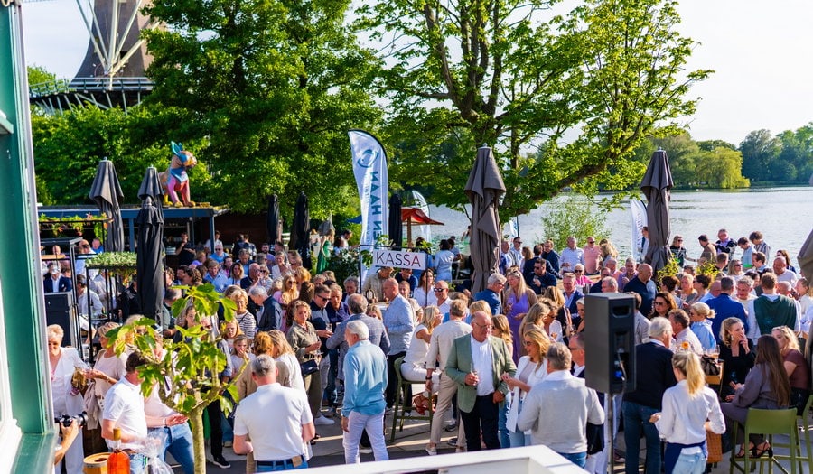 Haring happen aan de Kralingse Plas voor Stichting Taai