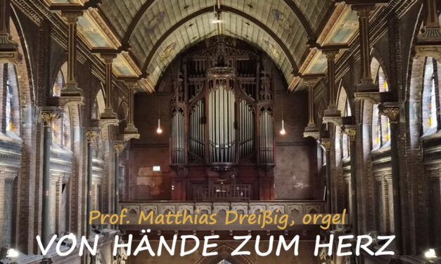 Von Hände zum Herz